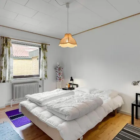 3 Bedroom Pet Friendly In Semesterbostad *