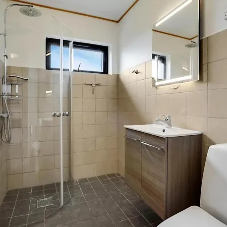 3 Bedroom Pet Friendly In Semesterbostad *